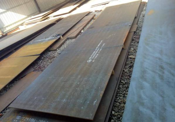 天津耐磨板廠家多少錢(qián)一噸